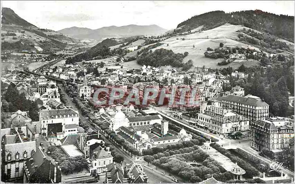 La Bourboule (P.-de-D.) — Vista geral — Réal-Photo - Frente