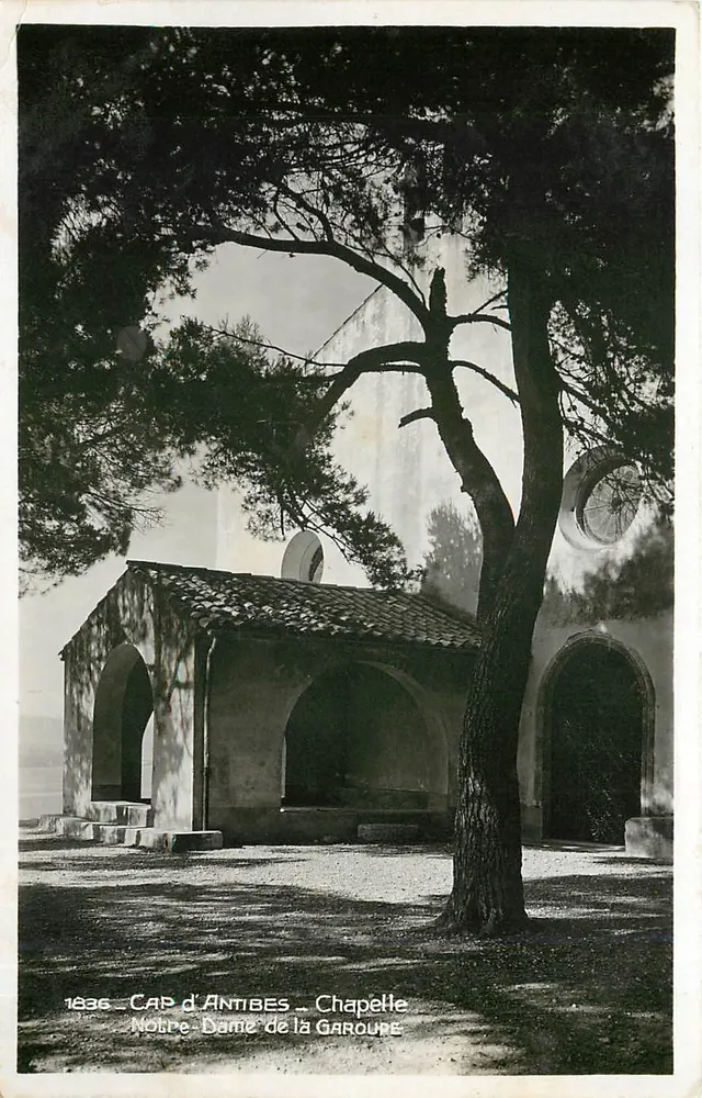 Cap d'Antibes — Chapelle Notre-Dame de la Garoule — Édition La Cigogne - Recto