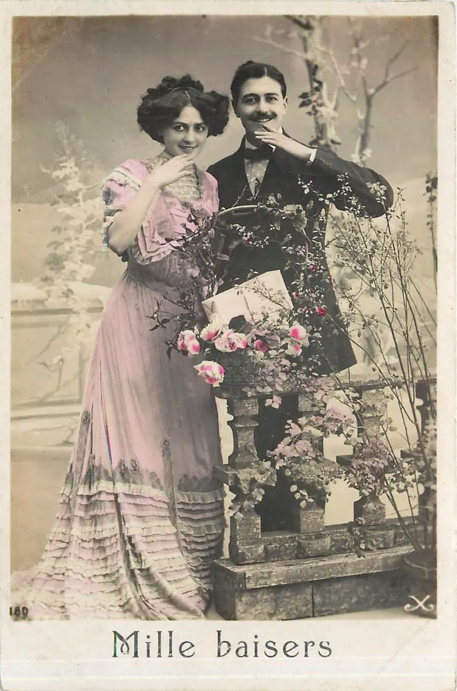 Casal ao ar livre — Mille baisers — editor desconhecido, n° 160 - Frente