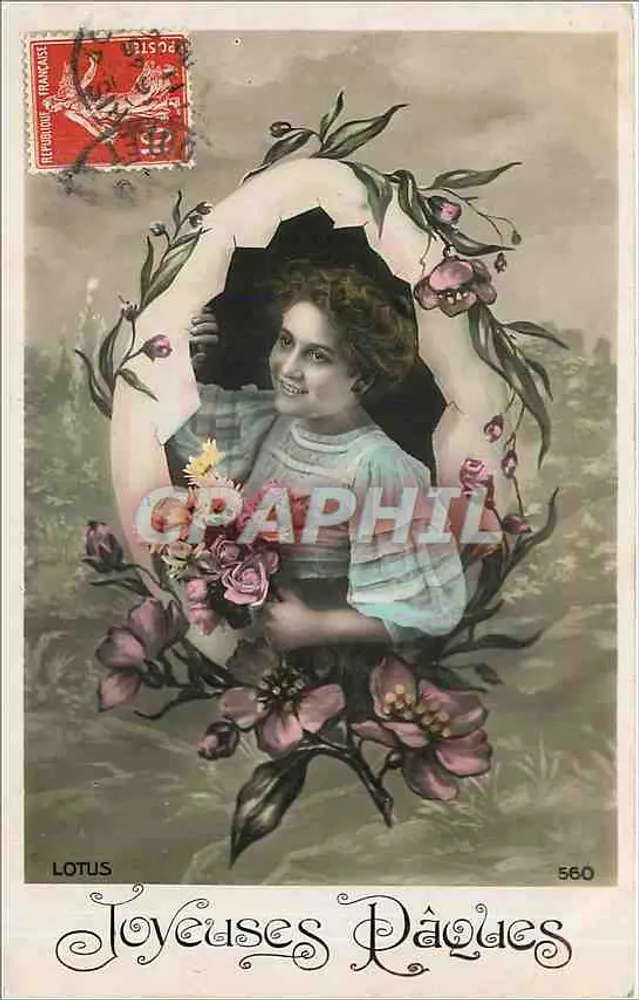Mulher sorridente em um quadro floral — Feliz Páscoa — LOTUS 560 - Frente