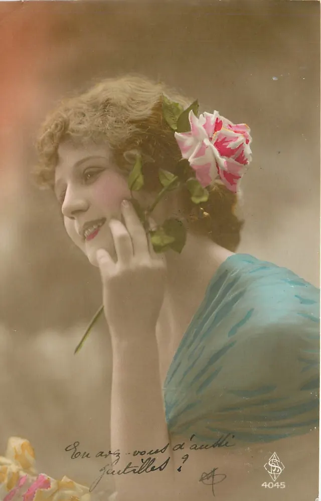 Jovem mulher com rosa — editor S.S. n° 4045 - Frente