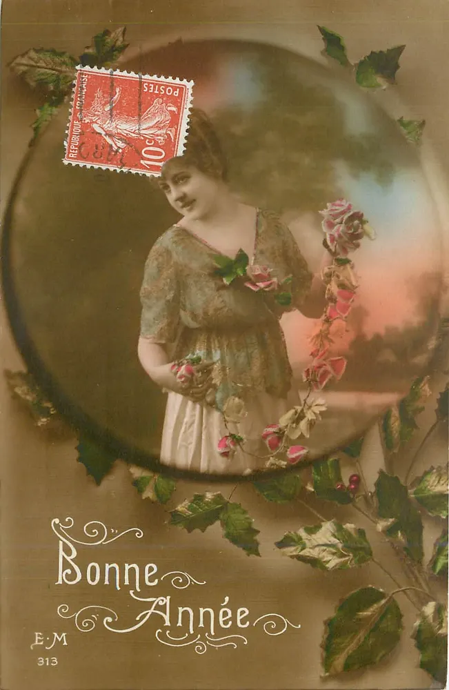 Mulher com rosas — Boa Ano — E.M. 313 - Frente