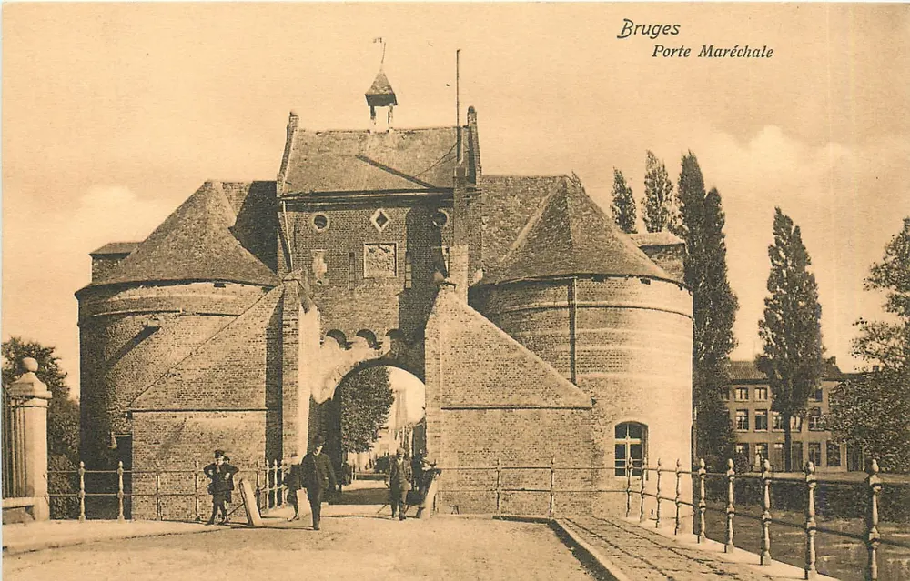 Bruges Porta Maréchale — editor Dr. Trenkler, Bruxelas, n° 36 - Frente