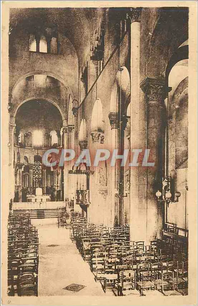 Nave der Kirche Notre-Dame-du-Port — Clermont-Ferrand — Verlag unbekannt, Seriennummer nicht sichtbar - Vorderseite
