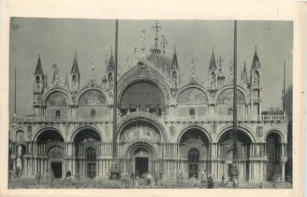 Veneza - Igreja de S. Marco - Frente