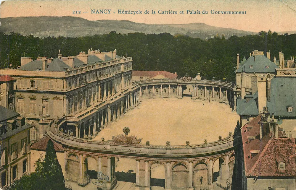 NANCY — Hémicycle de la Carrière und Palais du Gouvernement — Verlag: N° 212 - Vorderseite