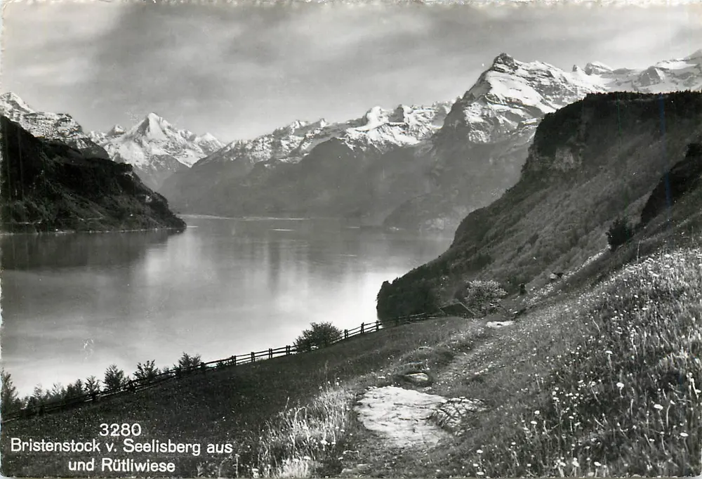 Bristenstock von Seelisberg aus Rütliwiese — Ansicht des Thunersees und der Schweizer Alpen — unbekannter Verlag, Nummer 3280 - Vorderseite