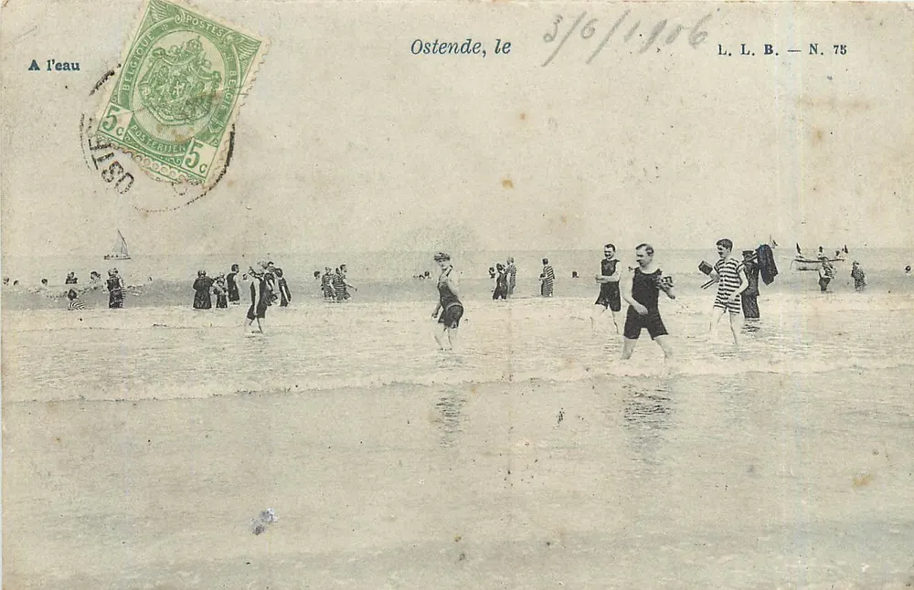 Ostende, a — praia animada — L. L. B. — N. 75 - Frente