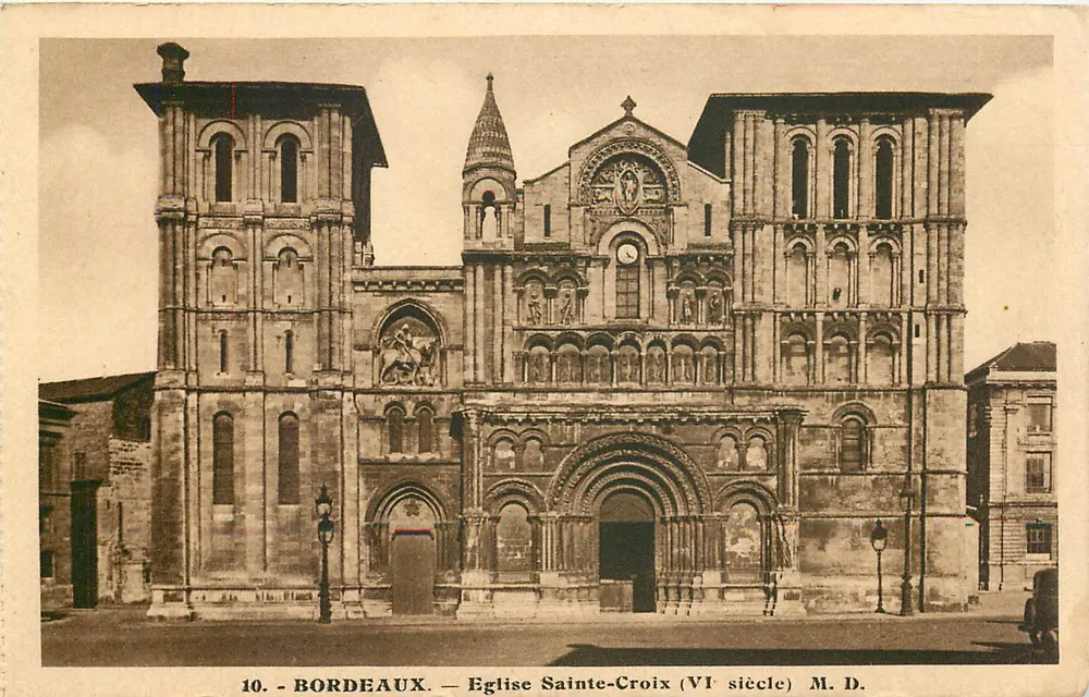 Bordeaux — Igreja de Santa Cruz (século VI) — M. D. - Frente