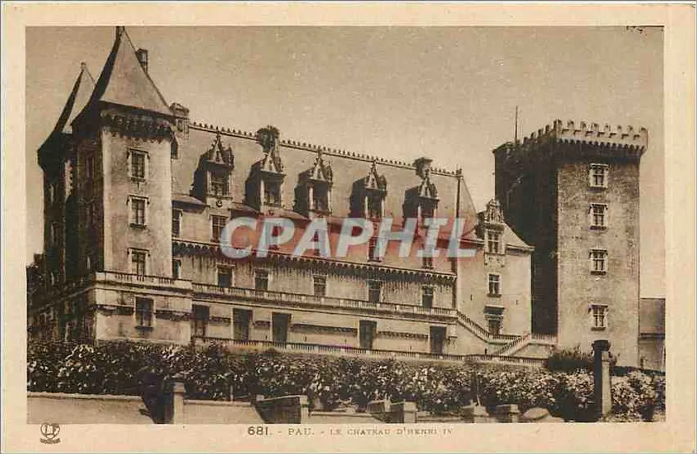 Pau — O Castelo de Henrique IV — editor Carouche Frères, Toulouse, n° 681 - Frente