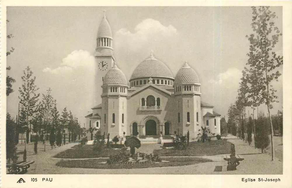 Igreja de São José — Pau — editor Bilhete postal antigo - Frente