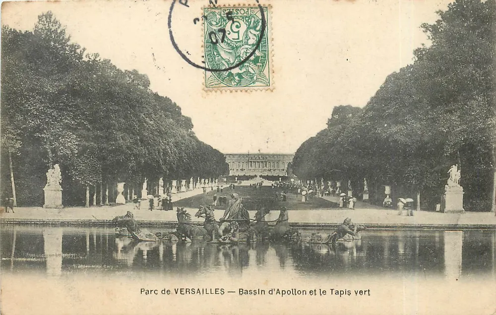 Schlosspark Versailles — Bassin d'Apollon und der Grün Teppich — Mme Moreau, Verlag Versailles - Vorderseite