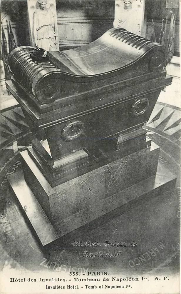 Tombeau de Napoléon Ier — Hôtel des Invalides — Paris — A.P. — n° 358 - Recto