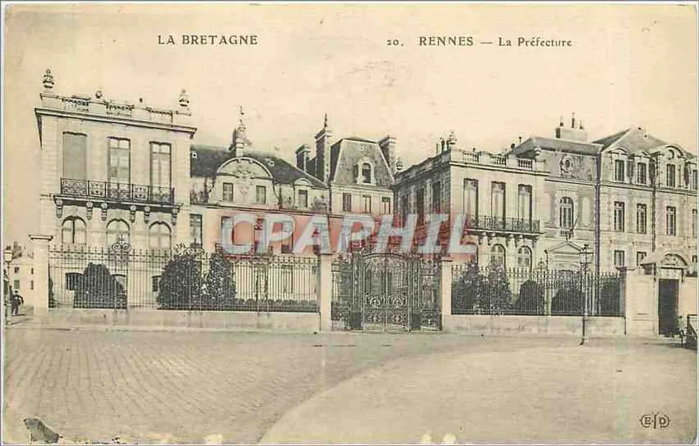 Rennes — A Prefeitura — A Bretanha - Frente