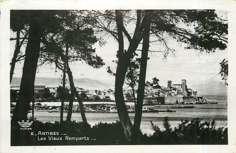 Antibes — Os Velhos Muros — Munier - Frente