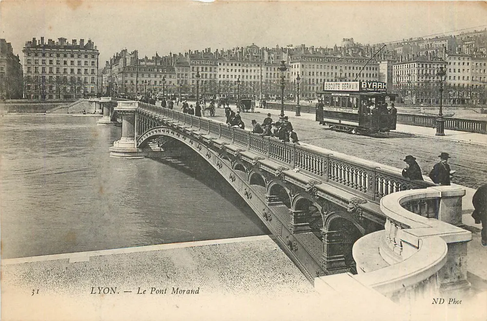 LYON — O Ponte Morand — ND Phot, n°31 - Frente