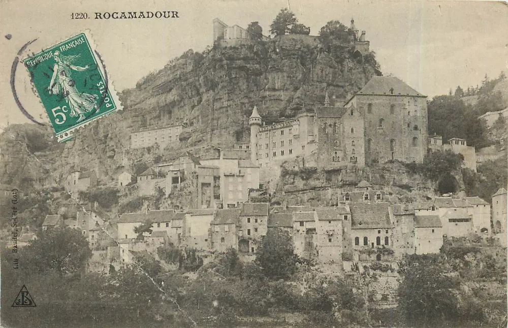 Rocamadour — vista do vilarejo e da abadia situada — editor L. Baud, n° 1220 - Frente