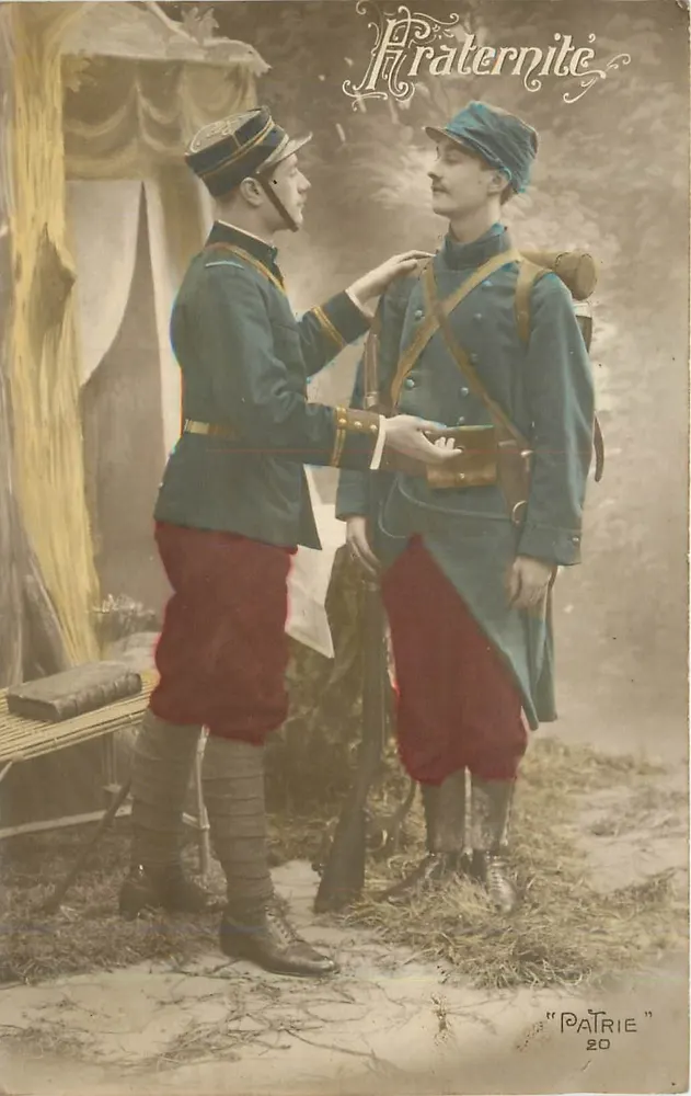 Dois soldados em uniforme — cena de fraternidade — editor 'Patrie' n°20 - Frente
