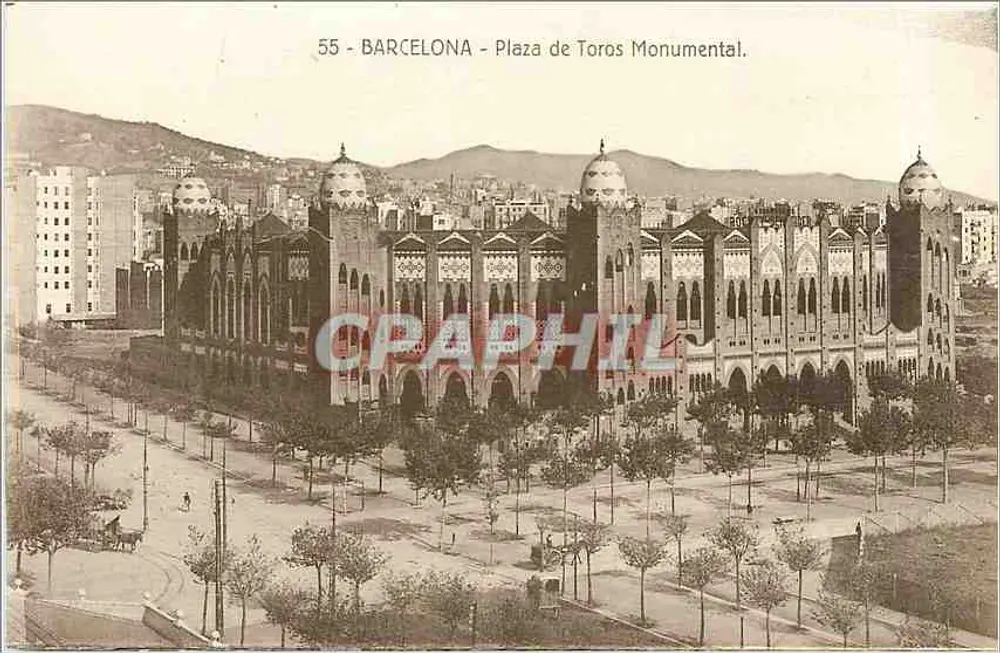 Barcelona - Plaza de Toros Monumental — editor Postales Fergu, n° 55 - Frente
