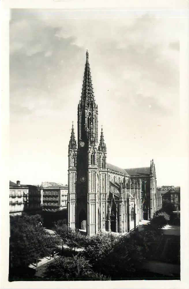 San Sebastián — Church of the Good Shepherd — V. Pranera - Front