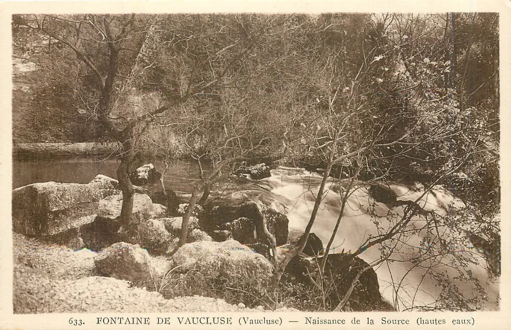 Fontaine de Vaucluse (Vaucluse) — Nascer da Fonte (altas caux) - Frente