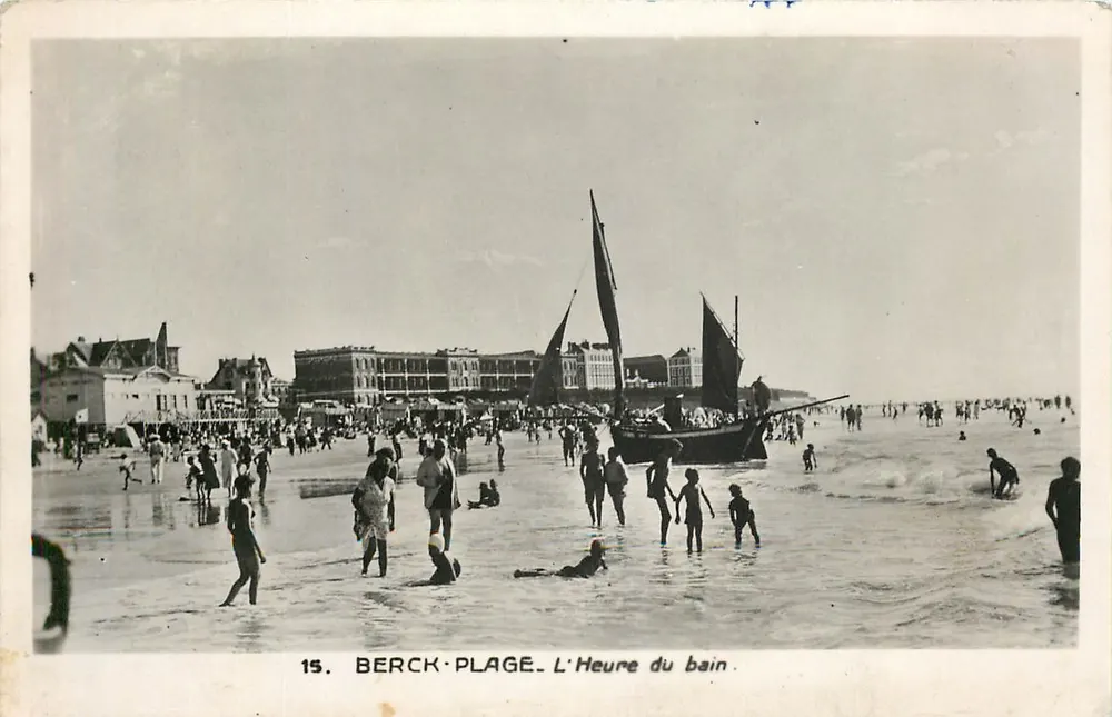 Berck-Plage — A Hora do Banho — Éditions Fauchon, n°15 - Frente