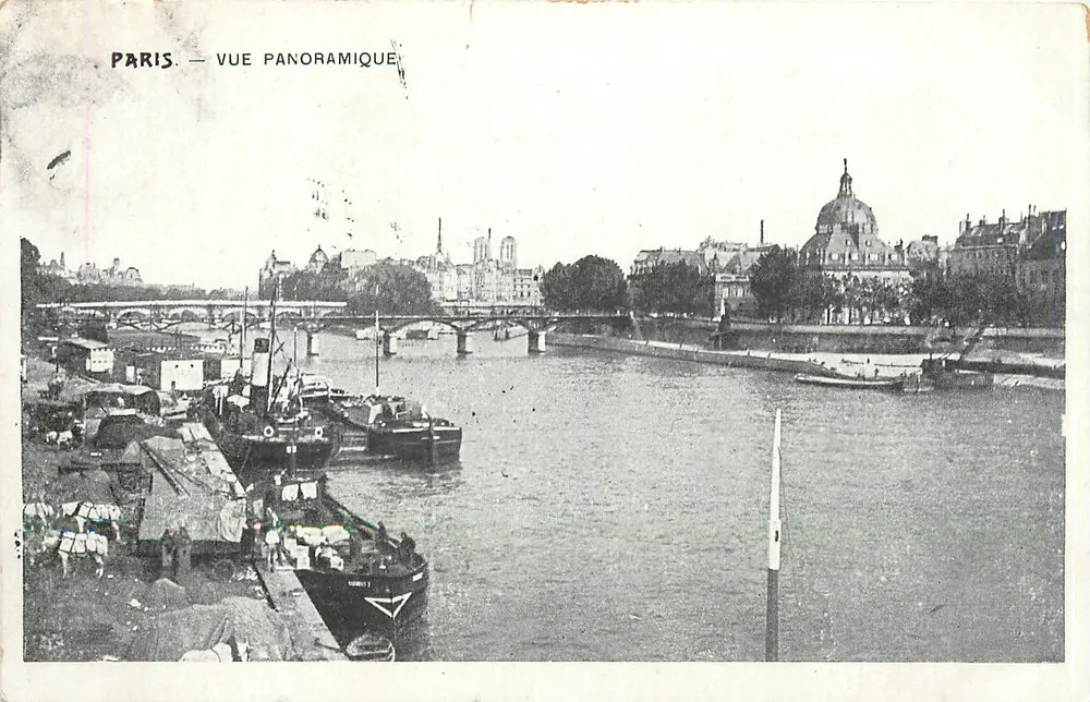Paris — Panoramic View — Publisher Unidentified - Front