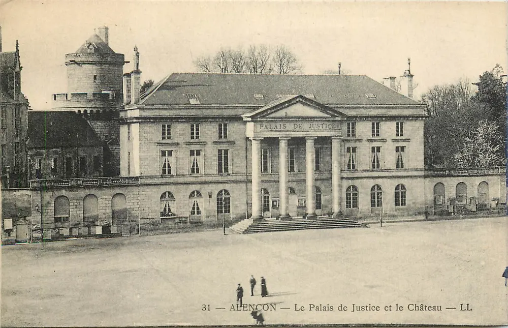 Alençon — Le Palais de Justice et le Château — LL - Recto
