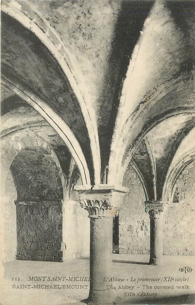 Mont-Saint-Michel — L'Abbaye - Le promenoir (XIIe siècle) — Éditeur (E+D) n°112 - Recto