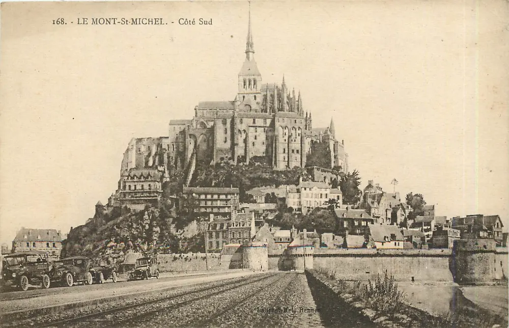Monte-São-Miécles - Lado Sul — vista do monte com abadia e carros da época — editor Lefebvre & Rennes, n° 168 - Frente