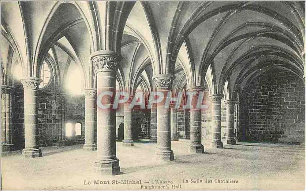 Mont St. Michel — Die Abtei — Der Saal der Ritter - Vorderseite