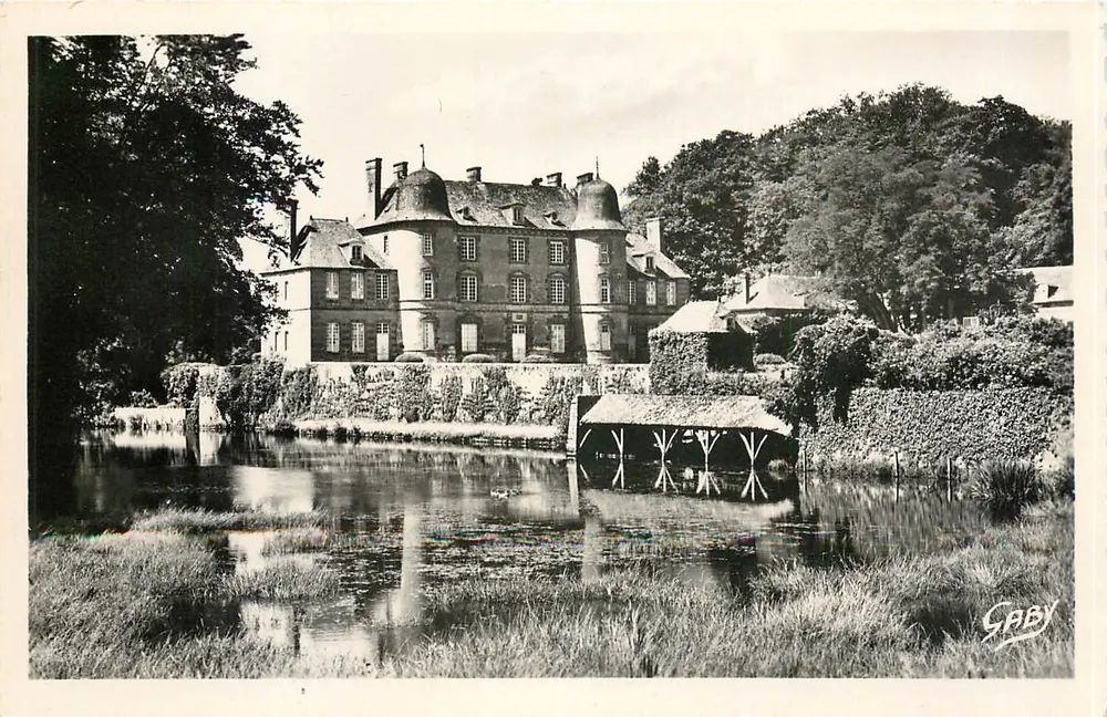 Castelo de Fay — Arredores de Bagnoles-de-l'Orne — Éditions Gaby - Frente