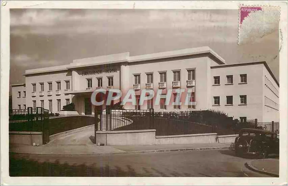 O Estabelecimento Termal — Enghien-les-Bains — Editor: Labeille, Paris - Frente