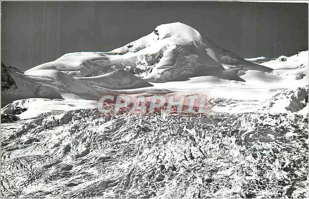 सास फी — अल्लालिनहॉर्न 4027 मीटर — फोटो. क्लॉप्फेनस्टेन - आगे