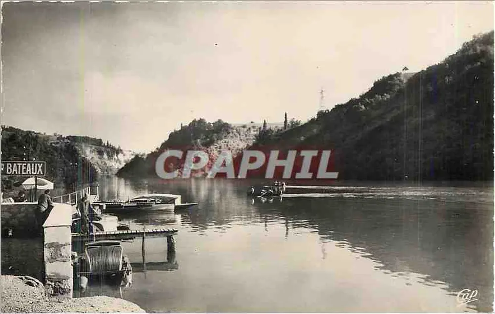 Bellegarde — O Lago e o Porto das Barcas — C.A.P. Paris - Frente