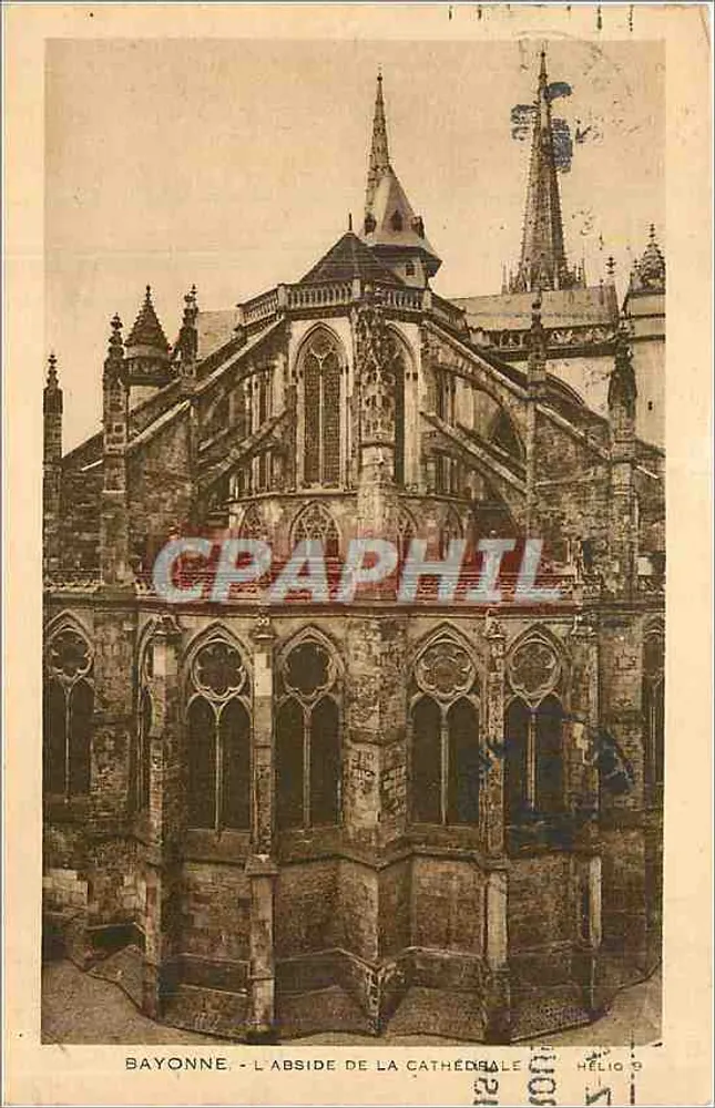 Bayonne - A abside da catedral — Héliogravure Hélio 9, editada por Héliogravure Laboncha Frères - Frente