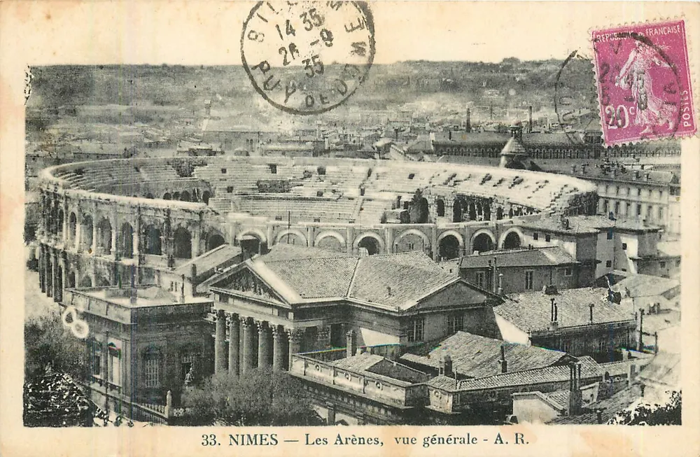 Nîmes — Les Arènes, vista geral — A.R. - Frente