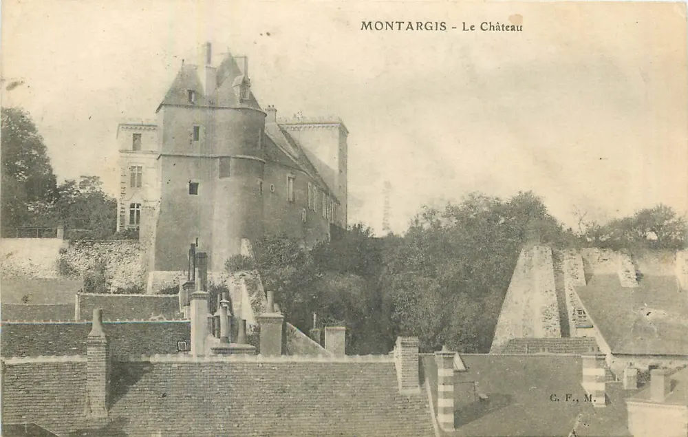 Montargis - O Castelo — G. F. M. - Frente