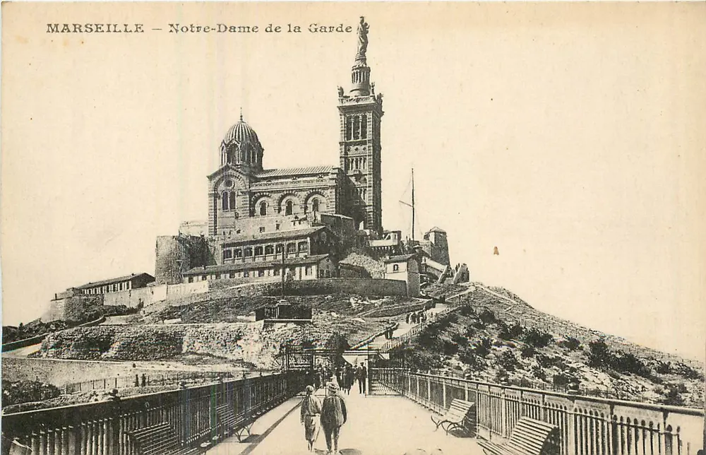 MARSEILLE — Igreja de Nossa Senhora da Guarda - Frente