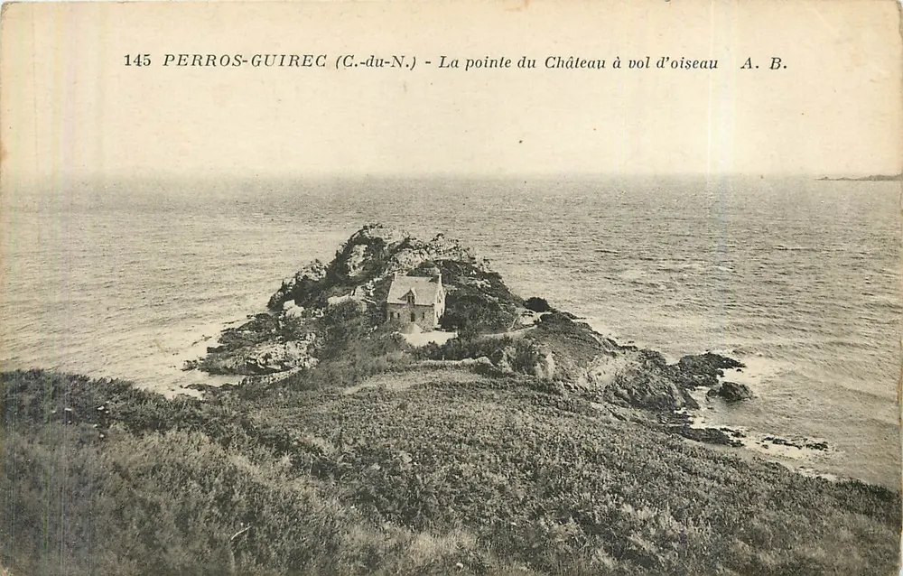Perros-Guirec (C.-du-N.) — Die Spitze des Schlosses von oben gesehen — A. B. - Vorderseite