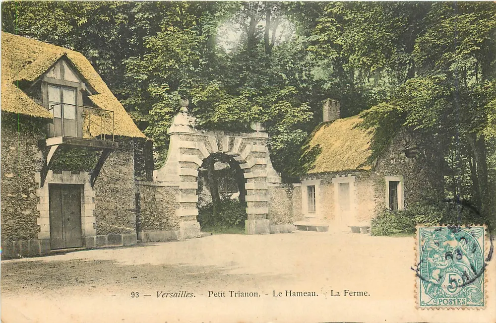 Versailles - Petit Trianon - Le Hameau - La Ferme — Éditeur non identifié, n° de série 93 - Recto