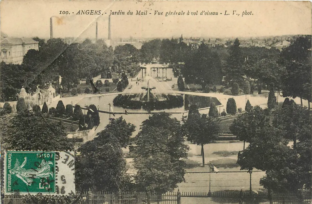 Angers - Jardin du Mail - Allgemeine Vogelperspektive - L. V., Foto. - Vorderseite
