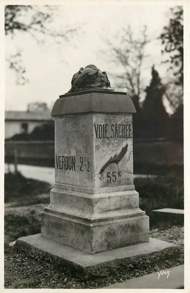 Verdun — Markierung der Heiligen Straße — Verleger Yvon, Paris - Vorderseite