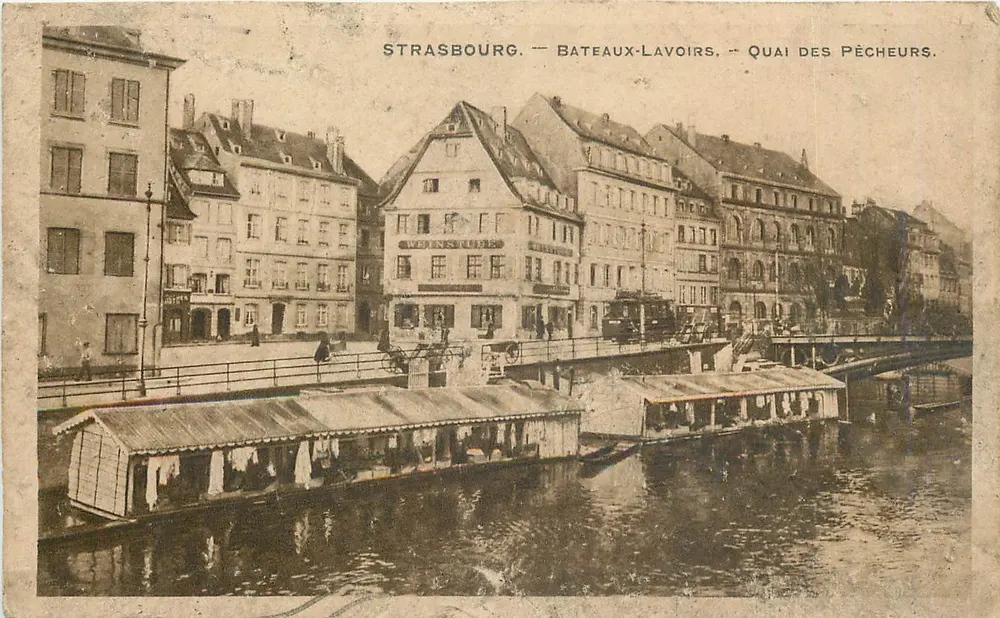 Straßburg — Bateaux-Lavoirs, Quai des Pêcheurs — unbekannter Verlag, Seriennummer nicht sichtbar - Vorderseite