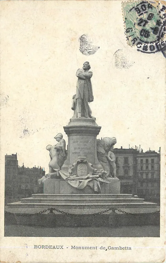 BORDEAUX - Monument de Gambetta — éditeur non visible, n° de série non lisible - Frente