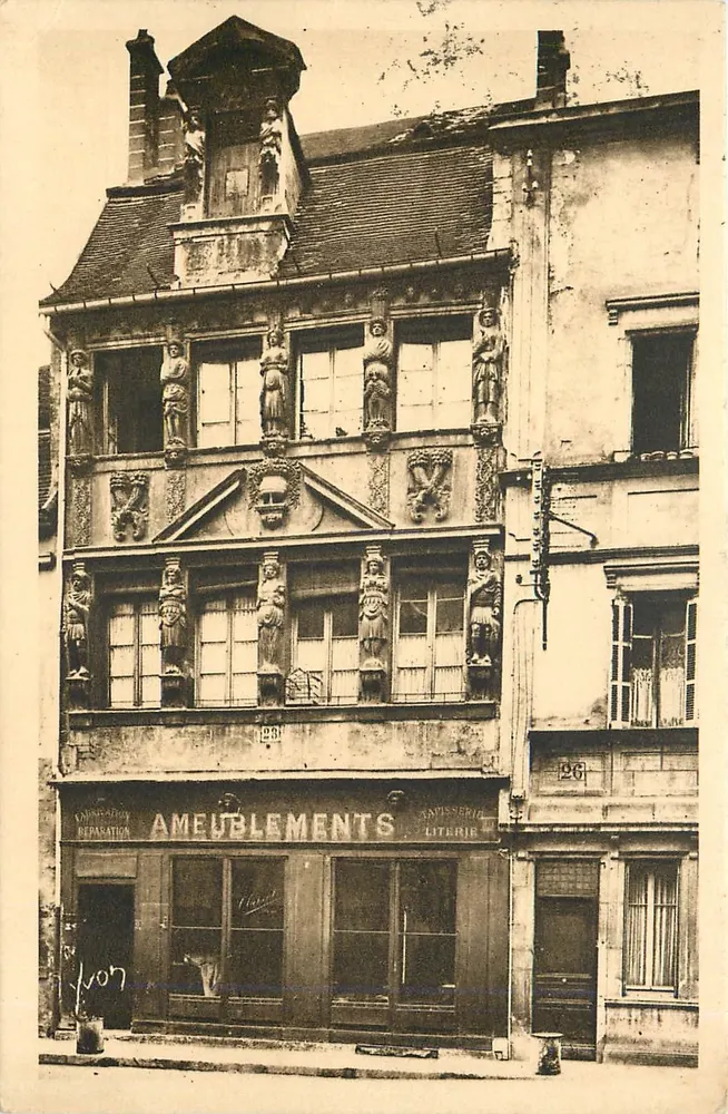 Casa das Cariatides — Dijon (Côte-d'Or) — Edições d'Art - Frente