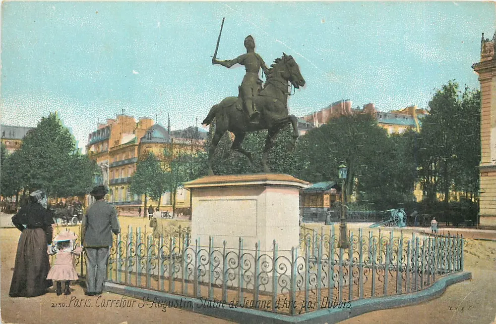 Paris. Cruzeiro de Saint-Augustin — Estátua de Jeanne d'Arc por Dubois — editor Cruzeiro de Saint-Augustin, n° 2130 - Frente