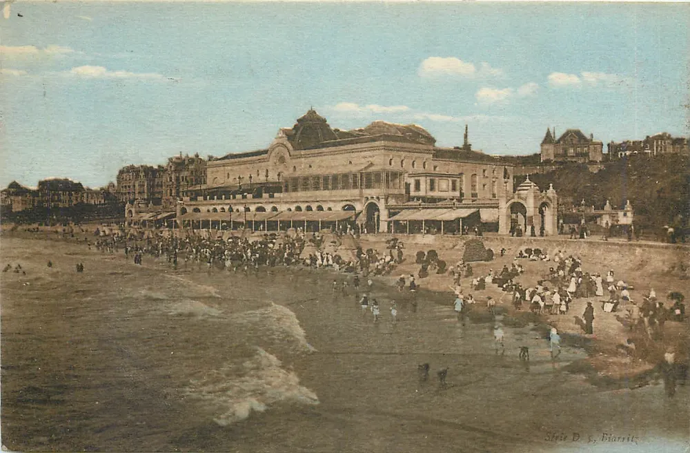 Biarritz — Praia e Grand Hôtel — Edição artística Labourdère, Toulouse - Frente