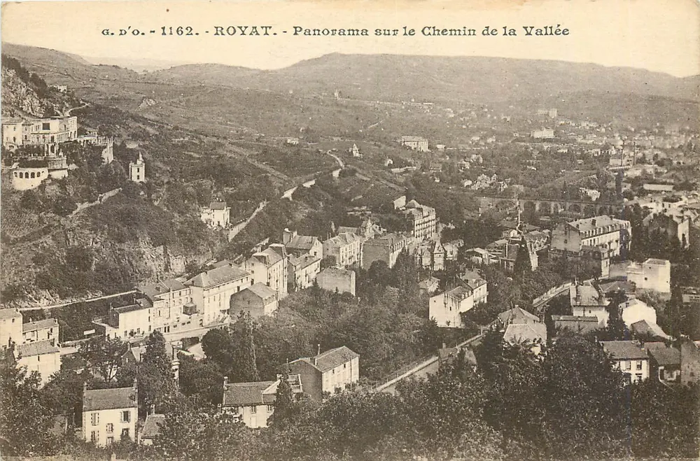 Royat - Panorama sobre o Caminho da Vale — g.d'o. - 1162 - Frente