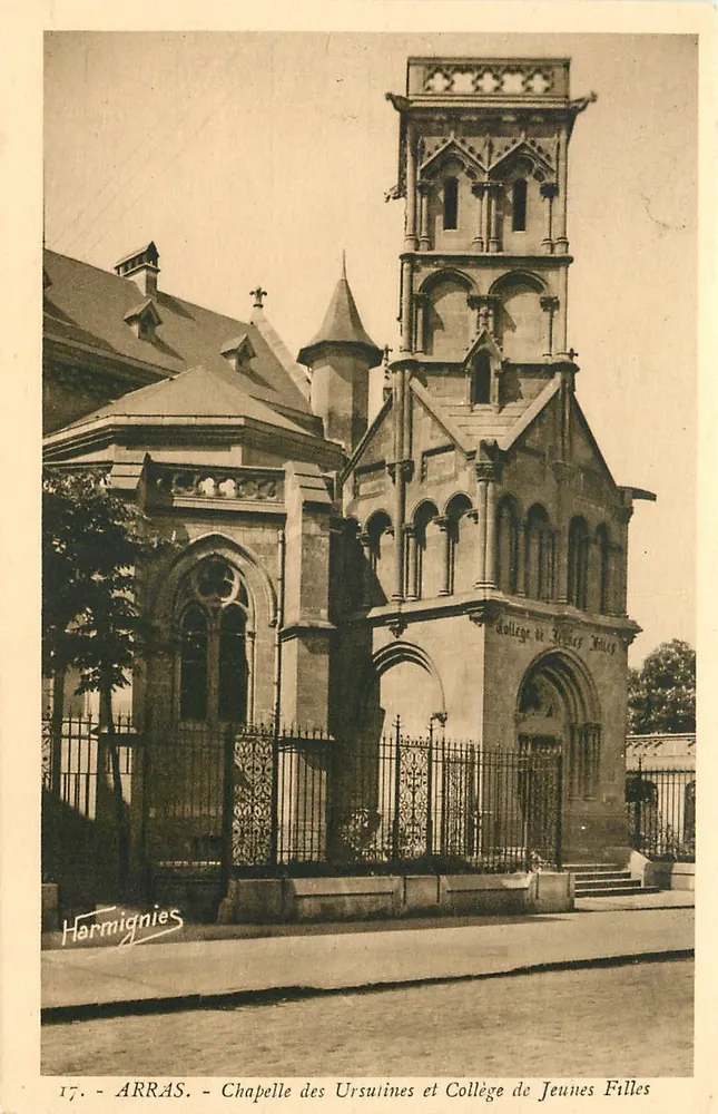 Arras — Kapelle der Ursulinen und Collegium der Mädchen — Harmignies - Vorderseite